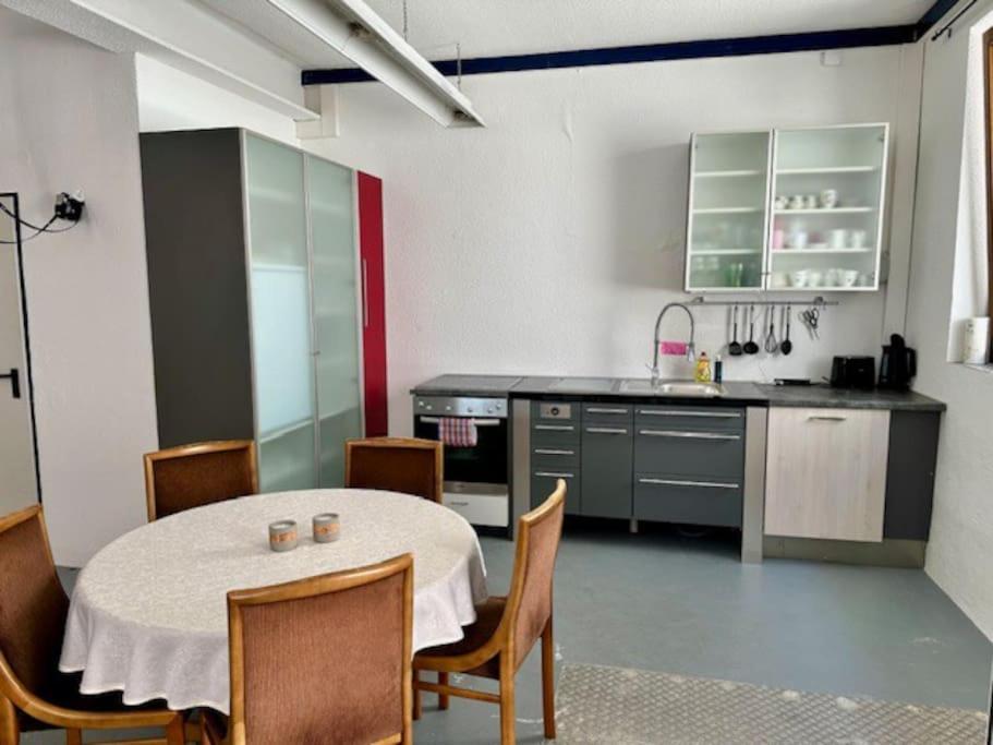 Wohnen In Der Alten Werkstatt Heilbronn Exterior photo